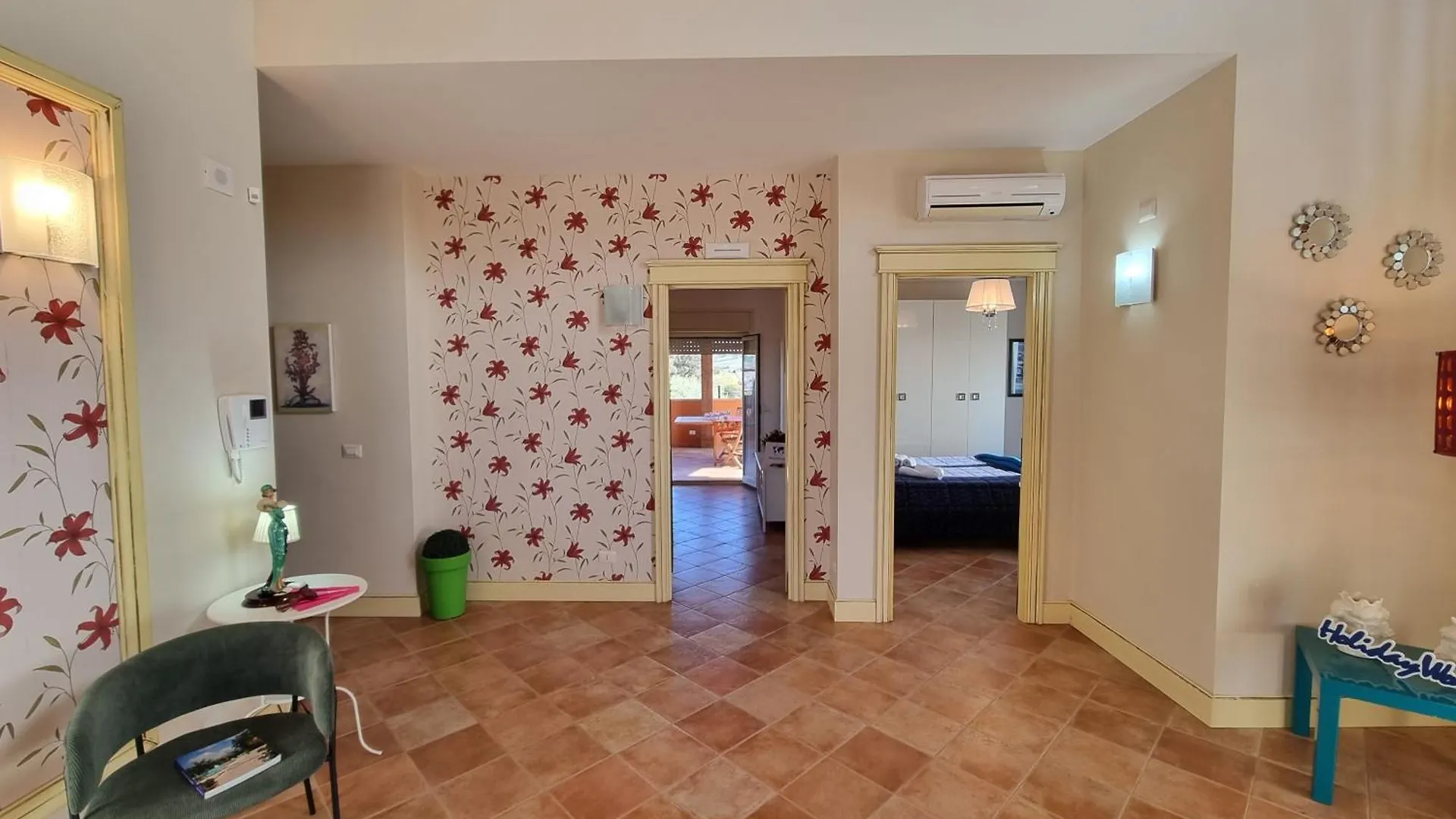 Villa Baia Smeralda By Holiday World Агридженто