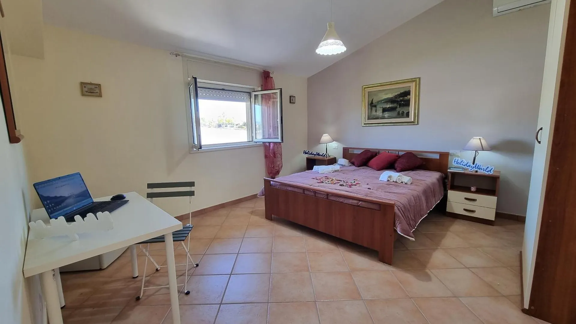 Villa Baia Smeralda By Holiday World Agrigento Italy